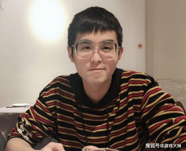 历届LPL最佳解说盘点，米勒获得3次，有一人能力强却始终拿不到奖