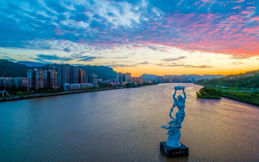 跑半马 游雨城｜“跑遍四川”总决赛12月28日开跑！我们在西蜀天漏地 女娲补天处等你！